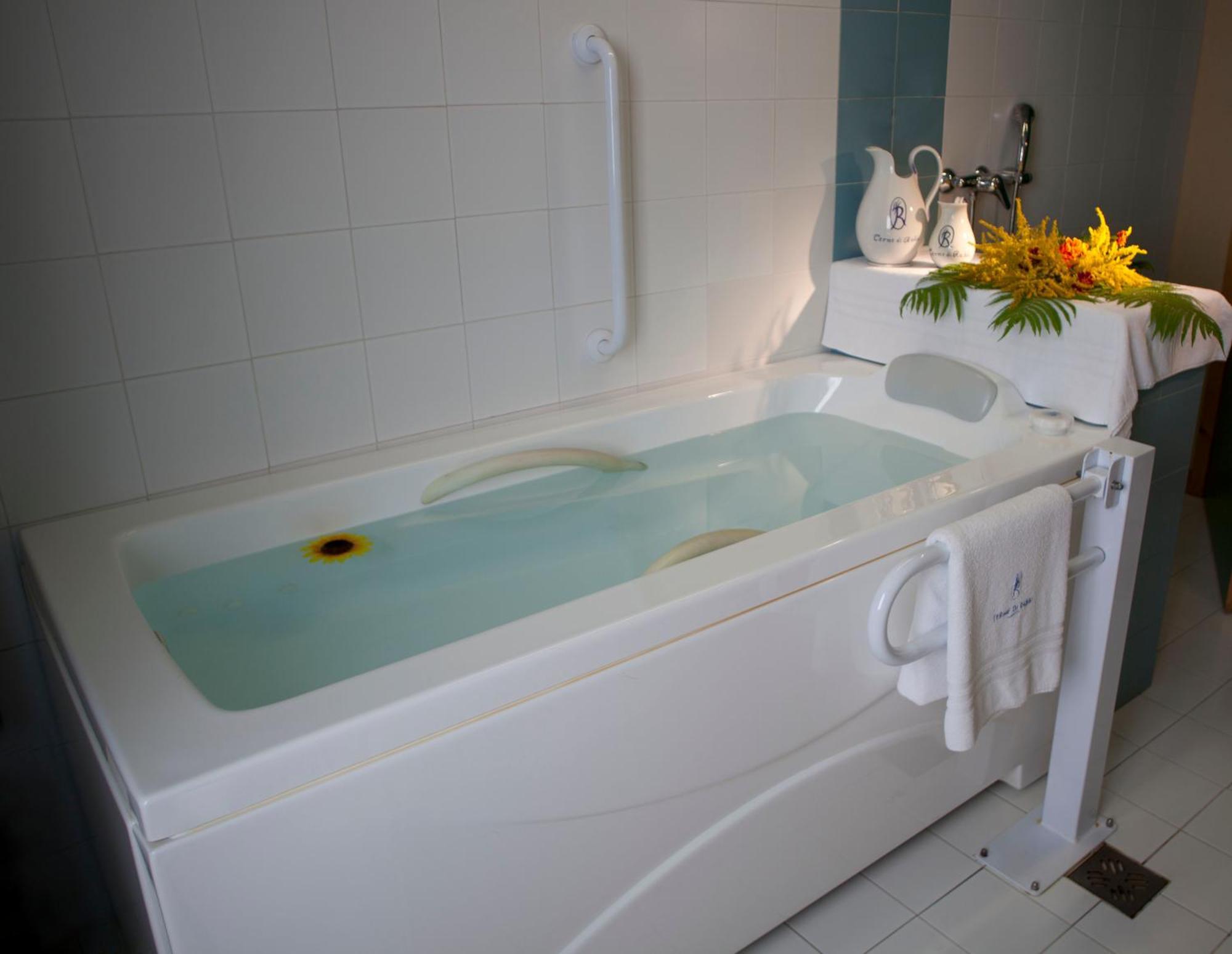Hotel Terme Di Rabbi Bagni di Rabbi Екстериор снимка